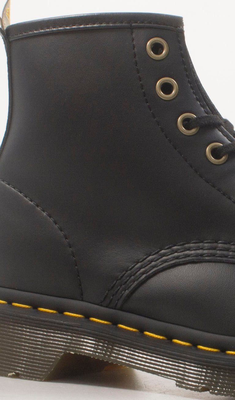 DR. MARTENS Anfibio donna nero in pelle