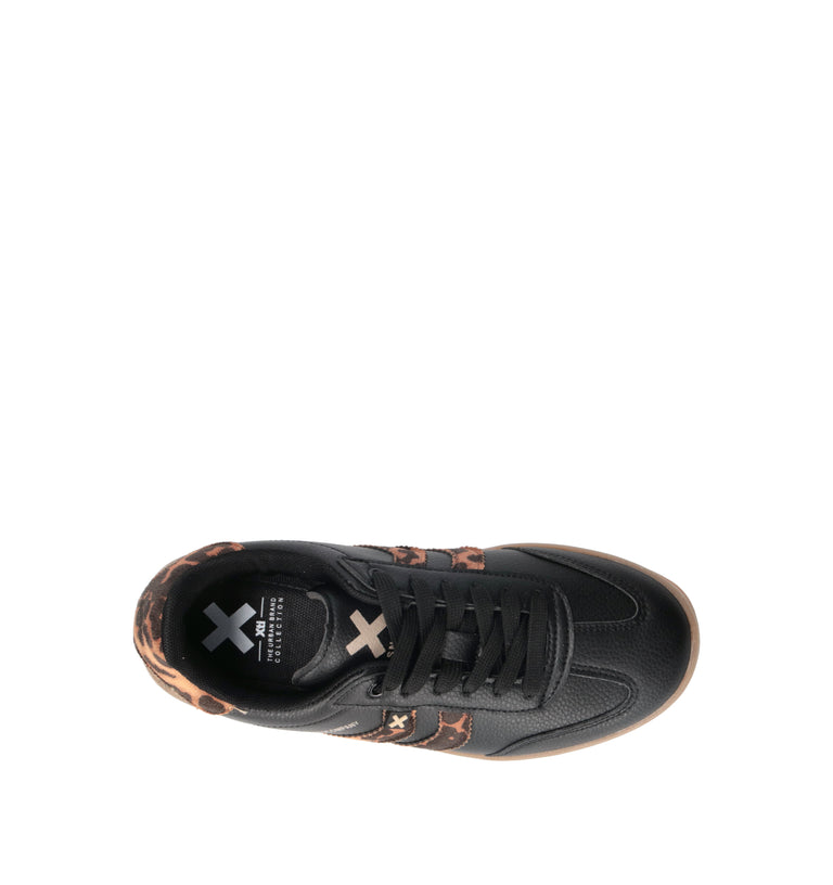 XTI FOOTWEAR Sneaker donna nera