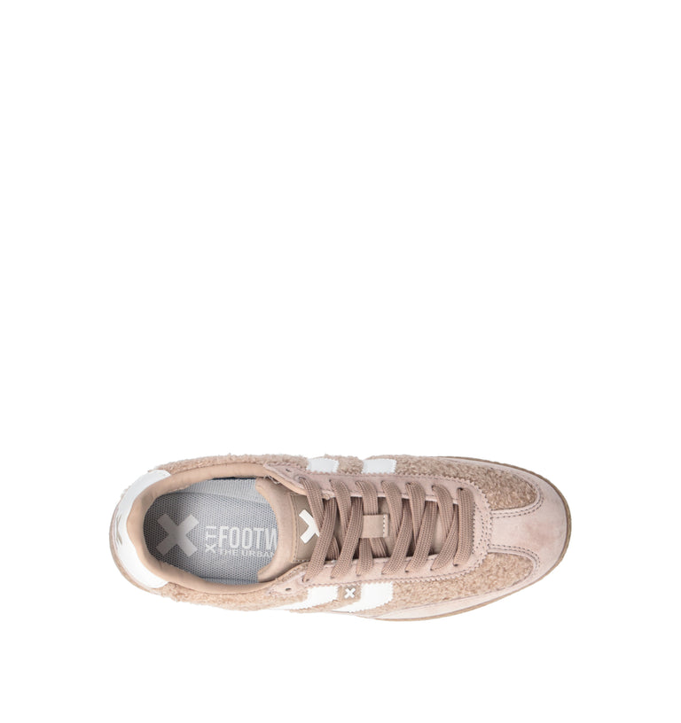 XTI FOOTWEAR Sneaker donna beige in suede
