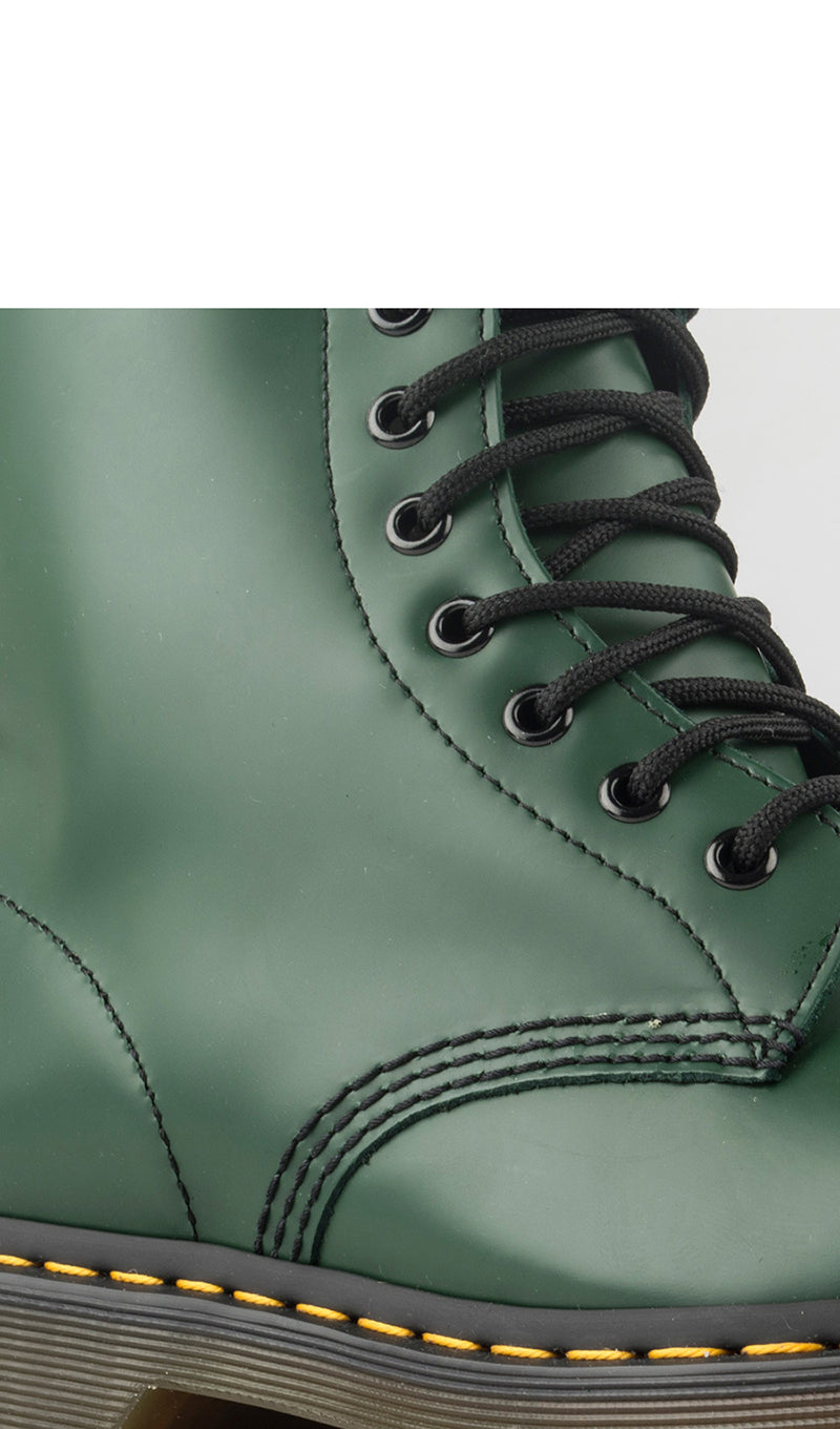 DR. MARTENS