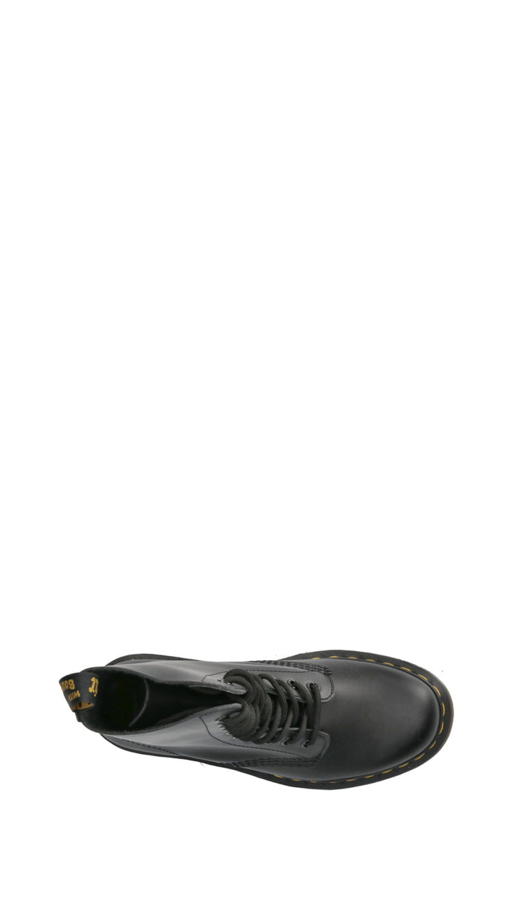 DR. MARTENS