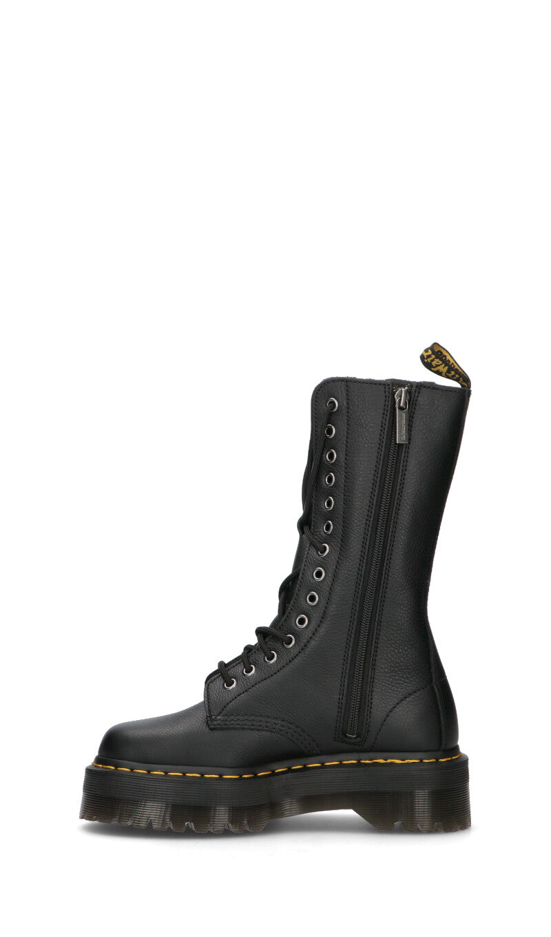 DR. MARTENS - 1B99 QUAD