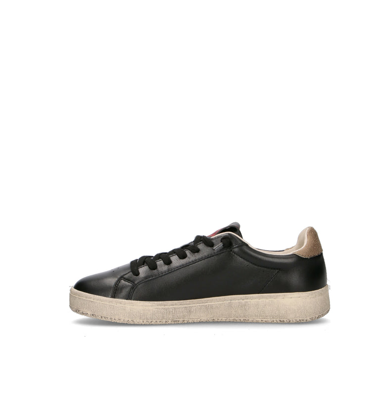 LOTTO LEGGENDA Sneaker uomo nera in pelle
