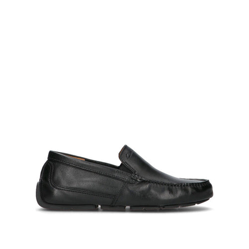 CLARKS ESSENTIALS