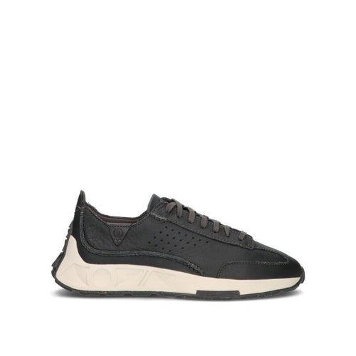 CLARKS CORE