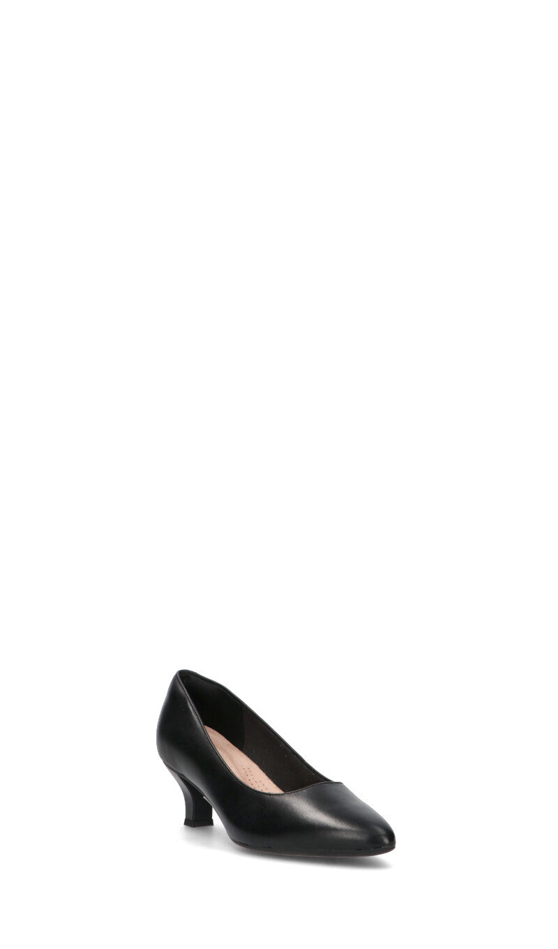 CLARKS ESSENTIALS
