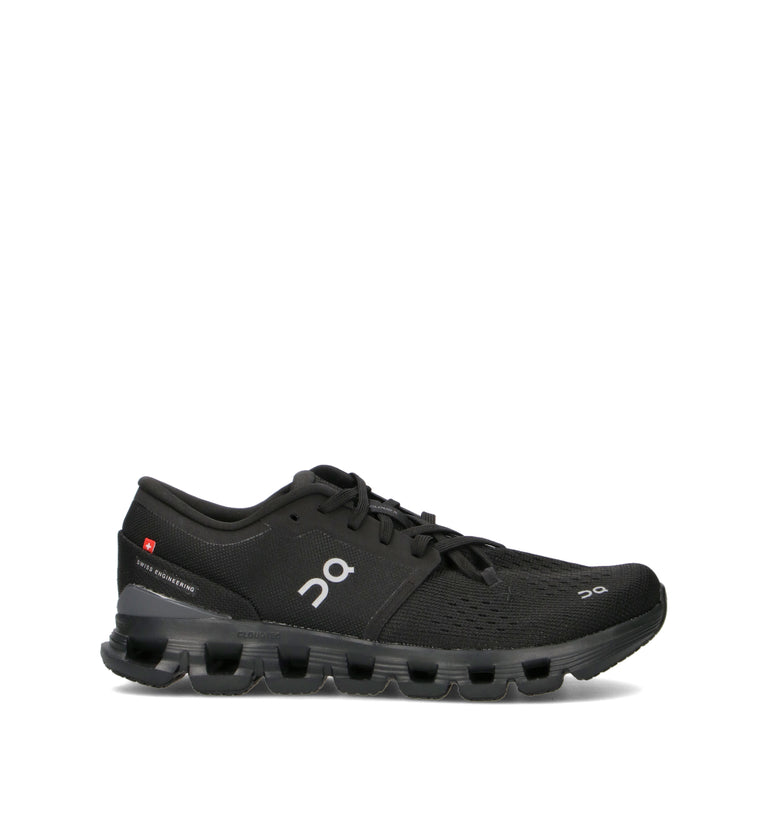 ON CLOUD X 4 Scarpa running uomo nera