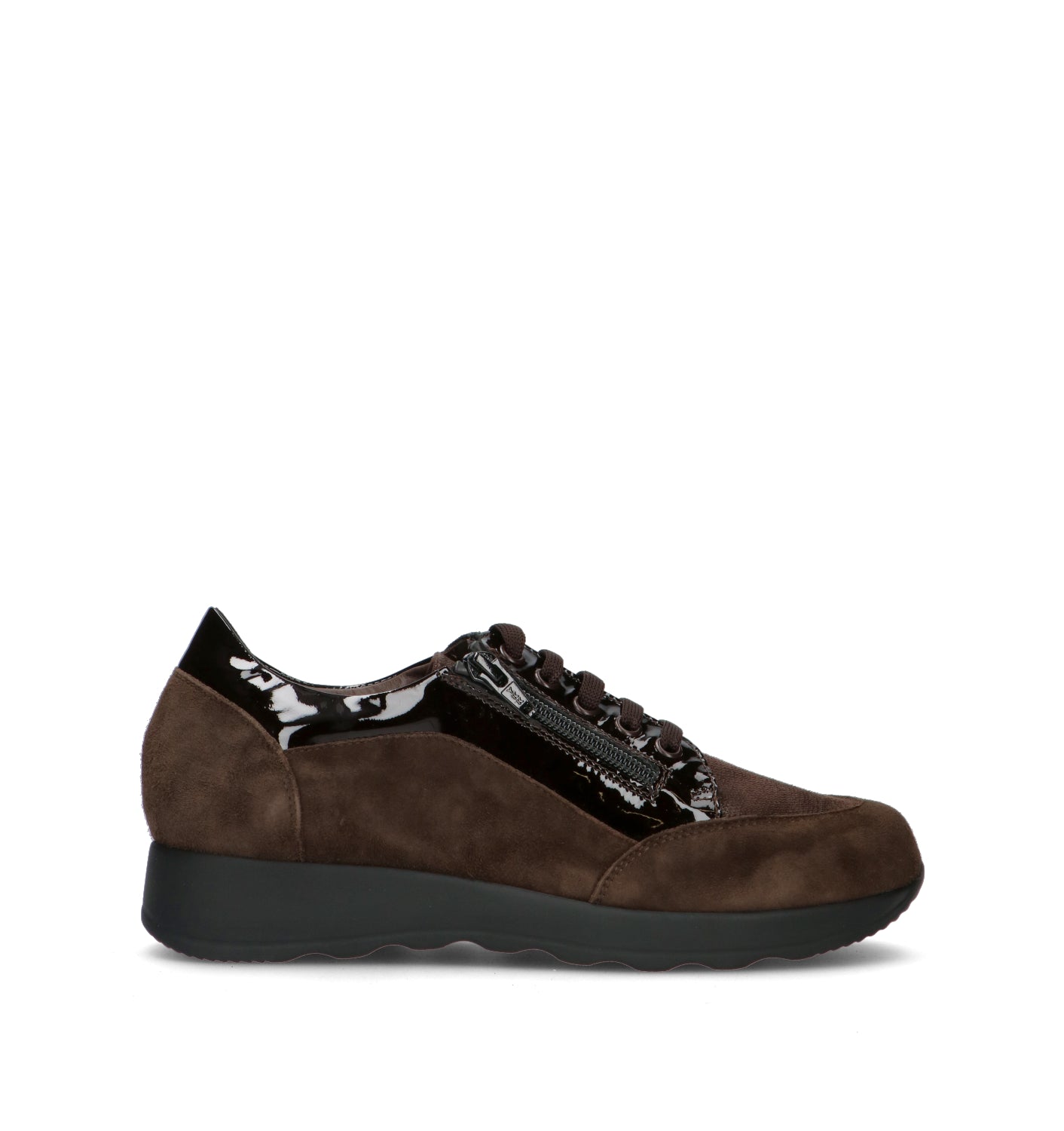 ELITE TOMASI Sneaker donna marrone in pelle scamosciata. Il design comfort è completato da una prati