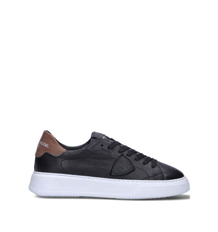 PHILIPPE MODEL Sneaker uomo nera in pelle