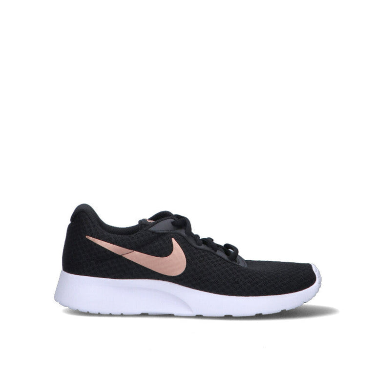 NIKE - WMNS TANJUN