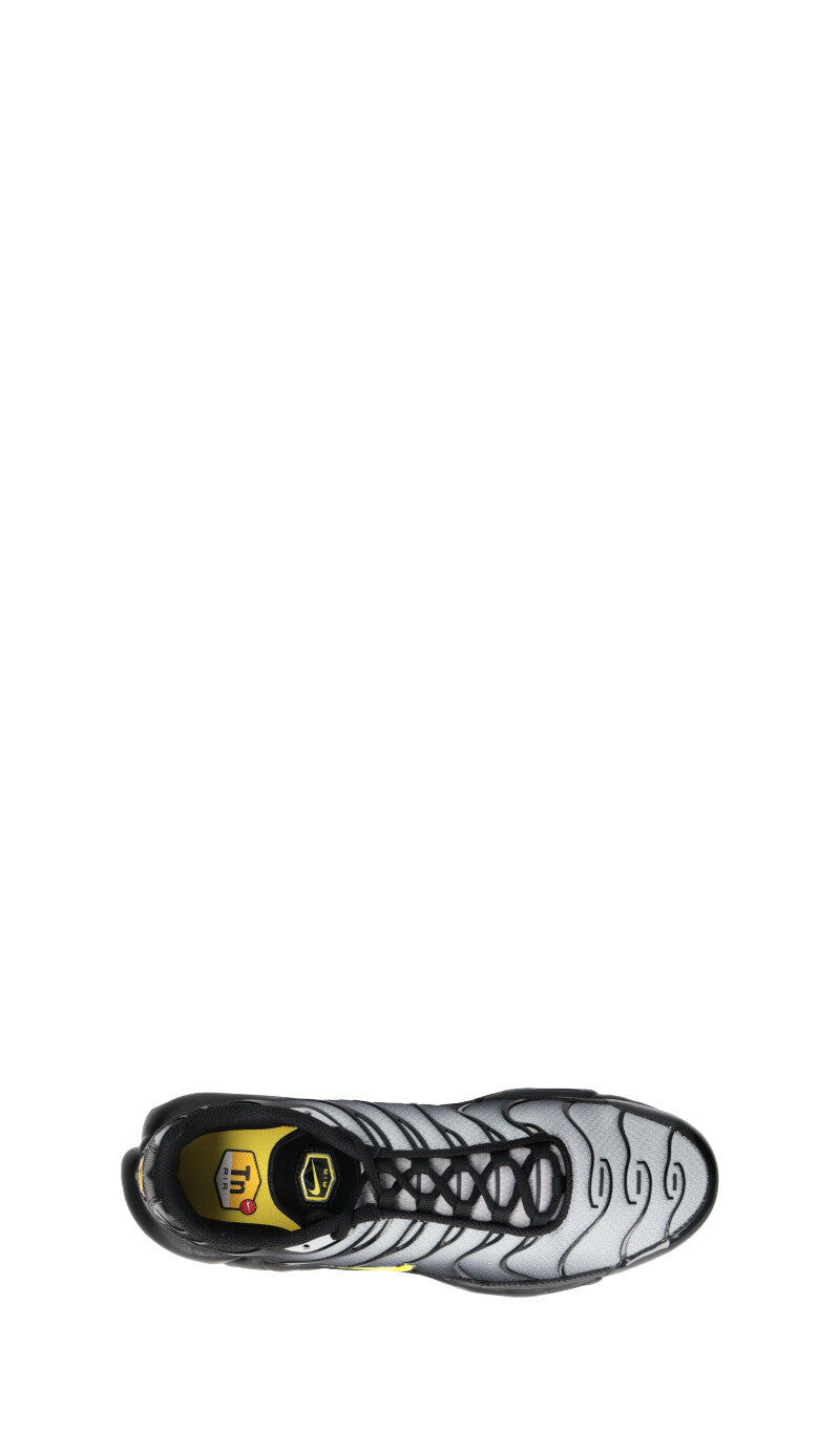 NIKE - AIR MAX PLUS Sneaker uomo nera