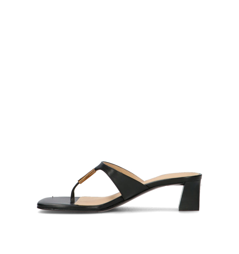 GUESS Sandalo donna nero in pelle