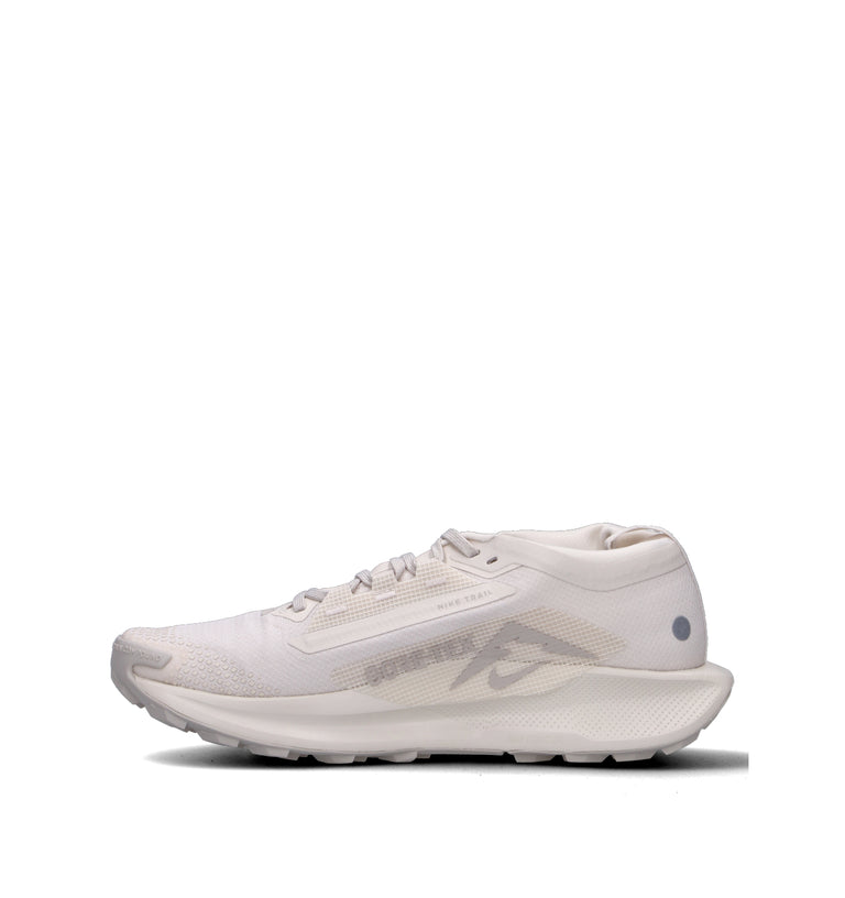 NIKE W PEGASUS TRAIL 5 GTX Scarpa trail running bianca in gore-tex