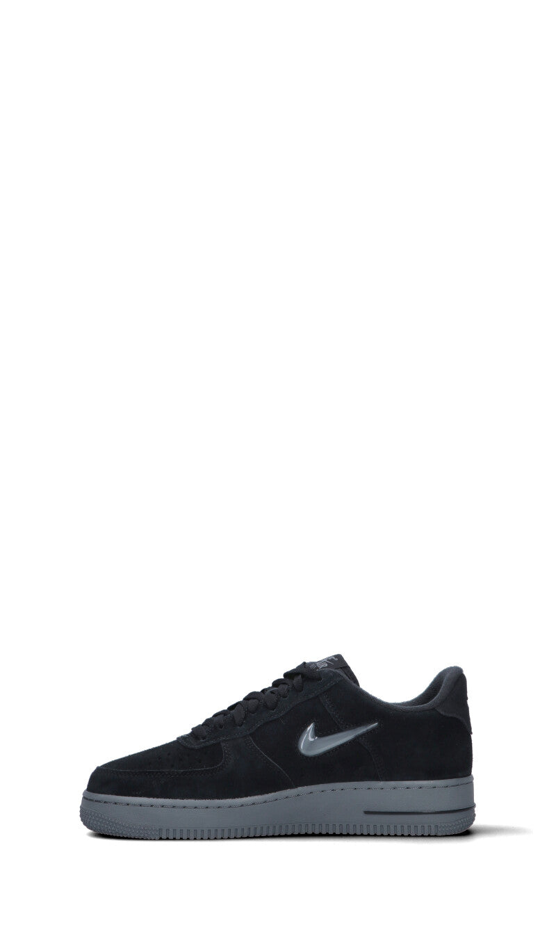 NIKE - AIR FORCE 1 JEWEL Sneaker uomo nera in suede