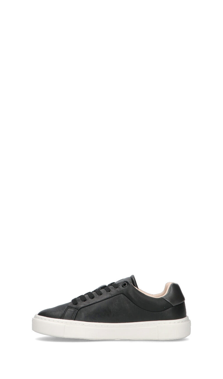 CALVIN KLEIN Sneaker donna nera in pelle