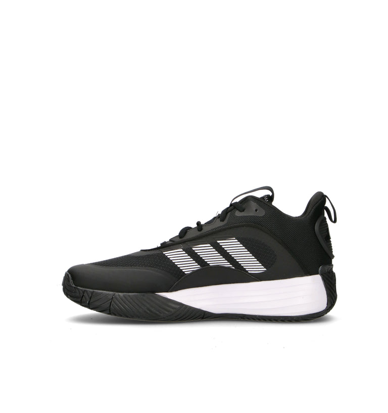 ADIDAS OWNTHEGAME 3.0 Scarpa basket uomo nera