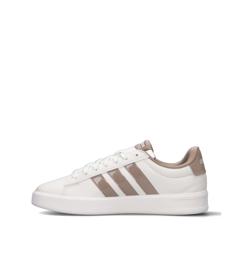 ADIDAS GRAND COURT 3.0 Sneaker donna bianca/beige