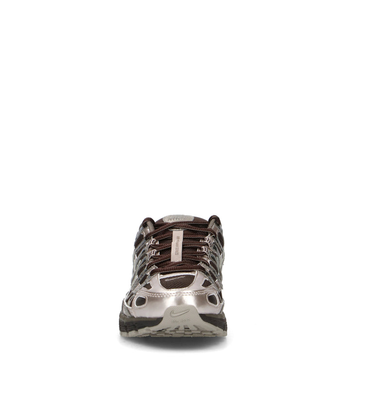 NIKE P-6000 Sneaker donna marrone