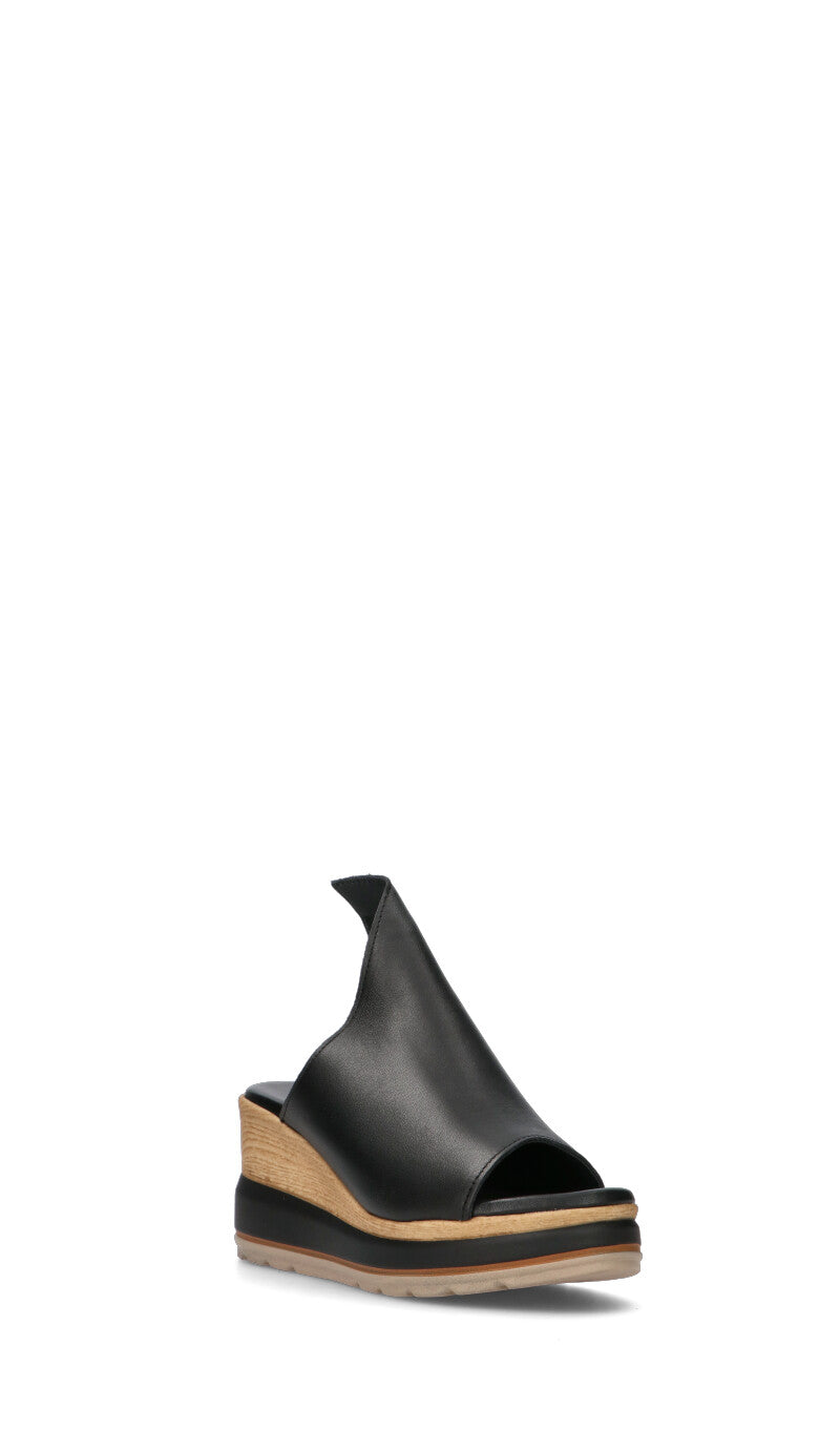 MEZZETINTE Sandalo donna nero in pelle