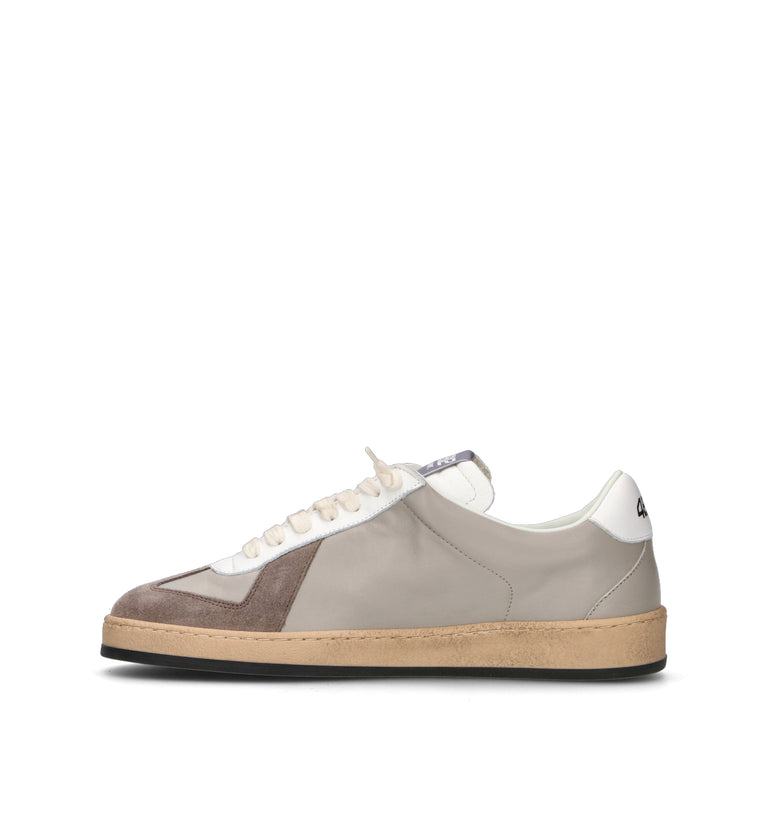 QUATTROBARRADODICI Sneaker uomo grigia in pelle