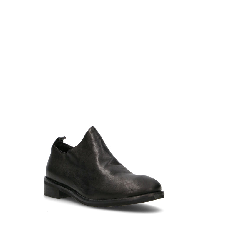 MEZZETINTE Stringata donna nera in pelle
