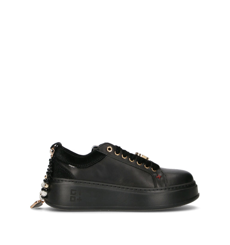 GIO+ Sneaker donna nera in pelle