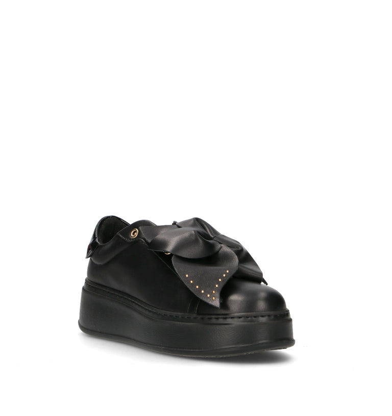 GIO+ Sneaker donna nera in pelle