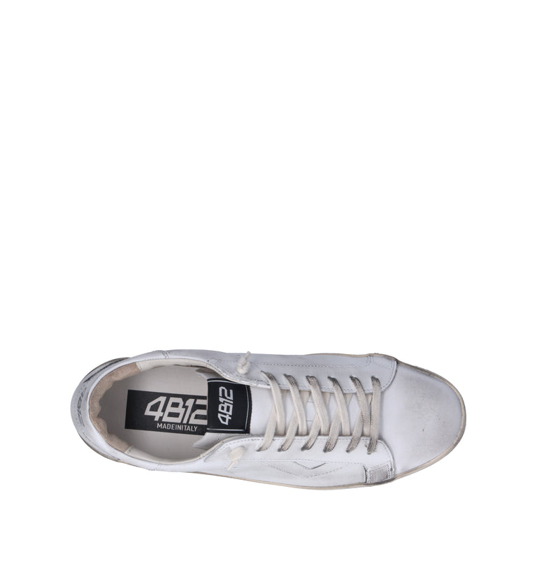 QUATTROBARRADODICI Sneaker uomo bianca in pelle