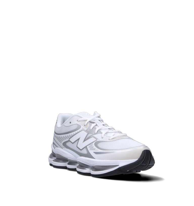 NEW BALANCE 2000 Sneaker uomo bianca