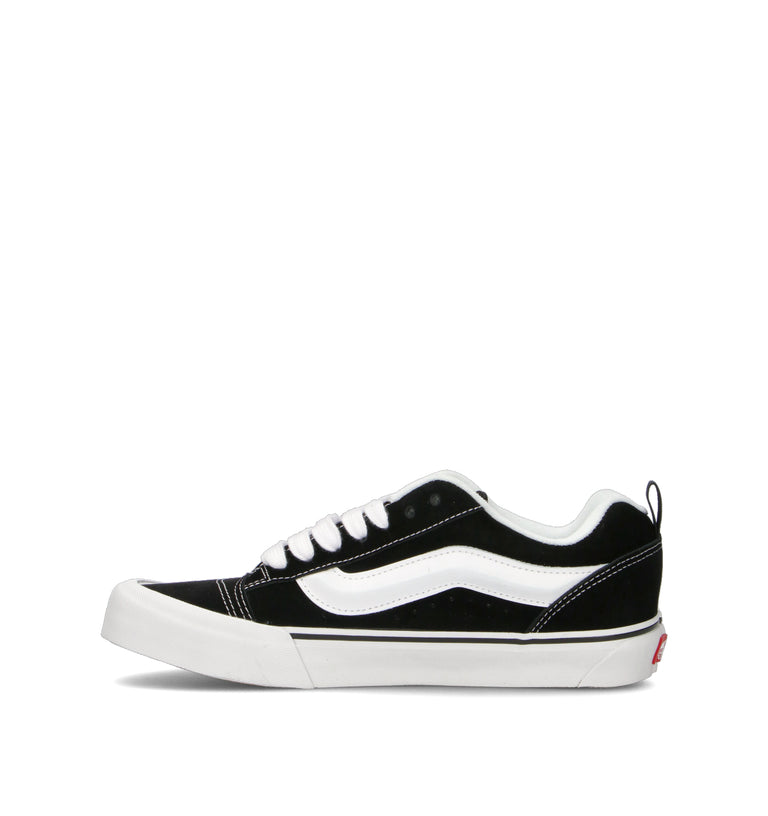 VANS KNU SCKOOL Sneaker uomo nera in suede
