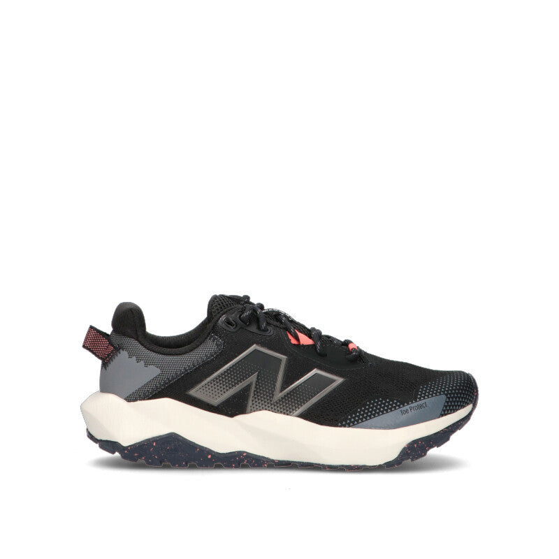 NEW BALANCE DYNASOFT NITREL V6 Scarpa running donna nera