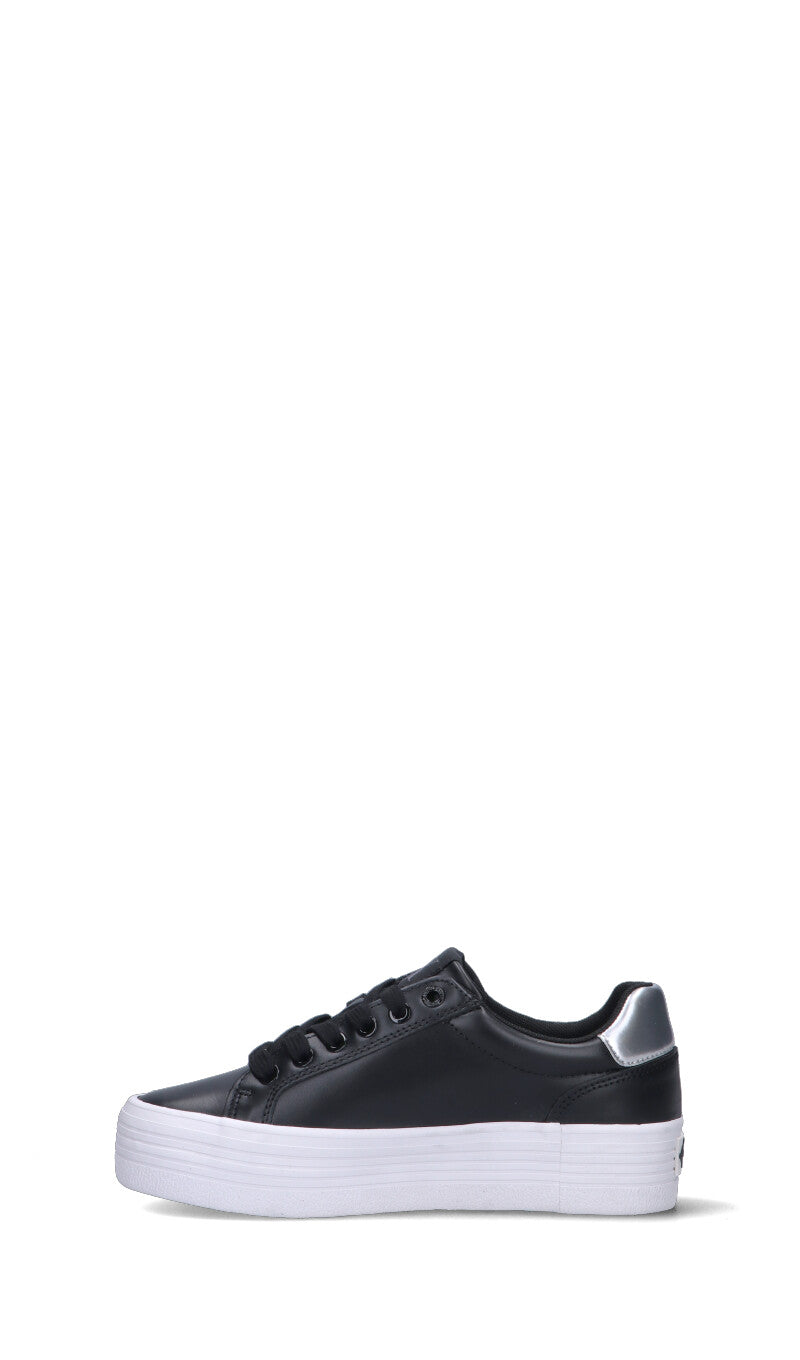 CALVIN KLEIN JEANS Sneaker donna nera in pelle